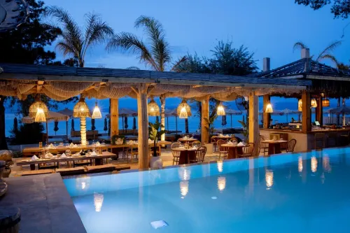 Mako Sea & Suites