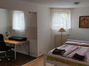 Gemütliche Einliegerwohnung Ohne Küche in Hösbach-Rottenberg