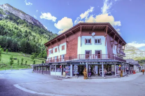 Les Cimes Hotels in Gèdre