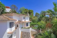 Villa Corrib