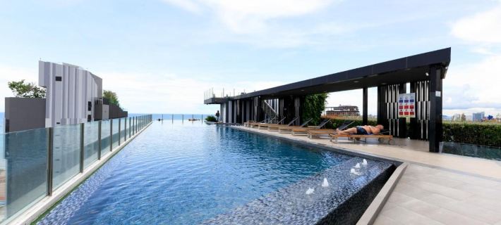 THE BASE apartments at central pattaya Отели в г. Паттайя