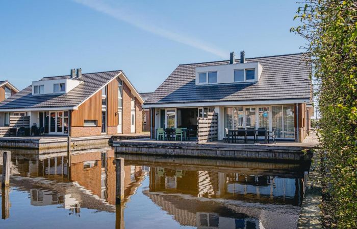 Harbour Lodge at Uitgeestermeer View