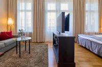 エリート ホテル モルベリ