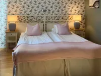 Hotell Nostalgi Hotels in Motala