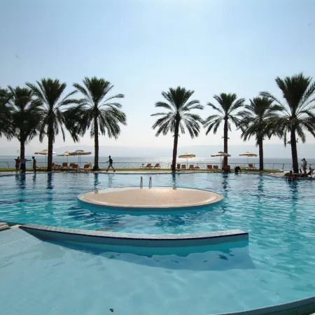 Gai Beach Hotel