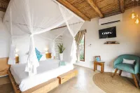 Zanbluu Beach Hotel - balcony