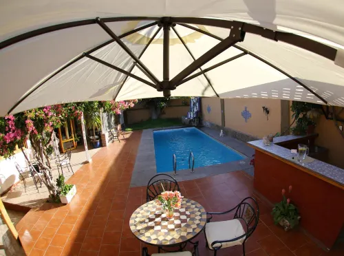 Hotel Puerto de Vega - С парковкой