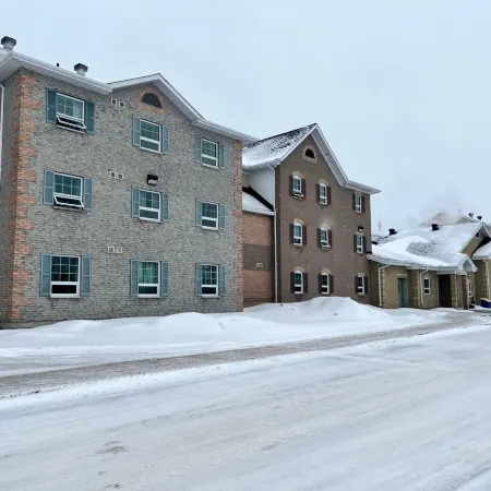 Residence & Conference Centre - Timmins