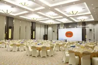 Harris Hotel Sentraland Hotels in Central Semarang