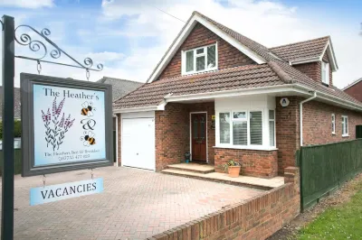 The Heather's Bed and Breakfast Hotels in Highcliffe