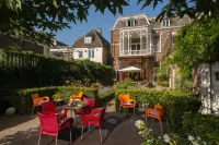Boutique Hotel de Blauwe Pauw Hotel dekat Waterwingebied Nuland