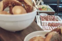 Restaurant & Hotel Engelkeller - 朝食