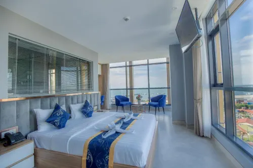 Seascape Palace Hotel