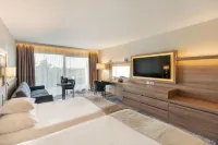 Hotel Senator