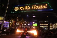 Koko Party Hostel 18-40 - Nhà nghỉ
