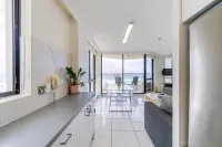 Olympus Beachfront Apartments Hôtels à : Surfers Paradise