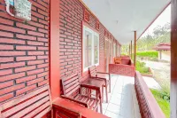 Villa Kampoeng City Wonosalam Mitra RedDoorz Hotels in Wonosalam