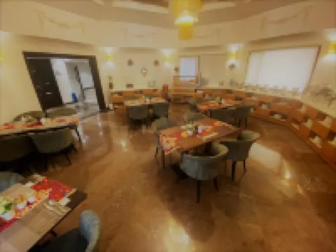 Coral Palace Hotel 카라다 호텔