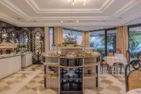 Hotel President - Vintage Hotel in Centro Hotels in Coriano
