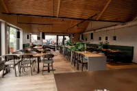 Hotel Melfarhus - breakfast