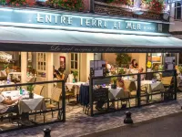 Entre Terre Et Mer Hotels in Honfleur