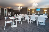 Ténéo Apparthotel Talence - Arthena Hotels in Talence