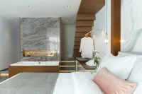 Mirabile Luxury Suites - balcony