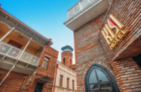 キシ ブティック ホテル トビリシ中央モスク周辺のホテル