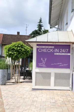 Landgasthof Hirschen Отели в г. Йештеттен