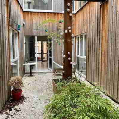 Residences de Chartres Hotel Exterior