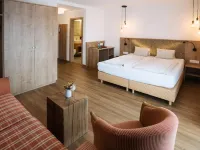 Hotel Zur Post Hotels in Dobriach