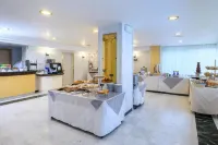โรงแรมอาติลิอุส - พร้อมอาหารเช้า