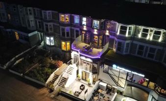 Eden Escapes Serviced Apartments