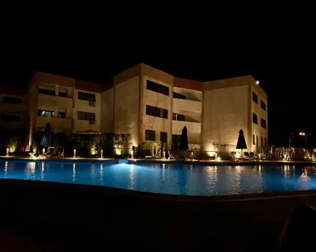 Apart-Hotel Inside Tourist Resort In Port Fouad Отели в г. Port Fouad