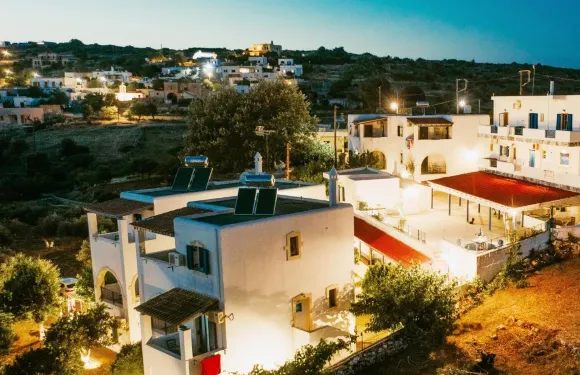 西奧費洛斯公寓酒店