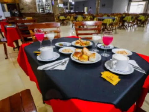 Intersur Independencia Hotels in Termas de Rio Hondo