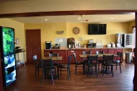 Heartland Hotel & Suites
