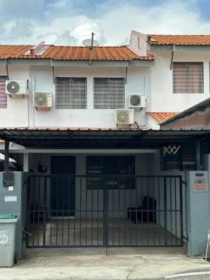 JL Homestay Segamat