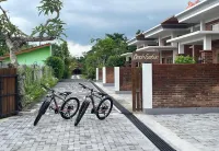 Homestay Omah Embun Hotel di Kecamatan Godean