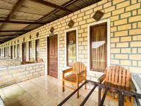 RedDoorz at Pondok Alief near Pantai Ujung Genteng 3 Hotels in Ciracap