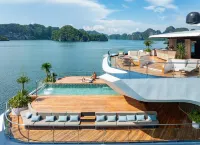 Azura Cruise - Infinity Pools