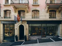 Hôtel des Voyageurs Boutique Hotels near Grancy