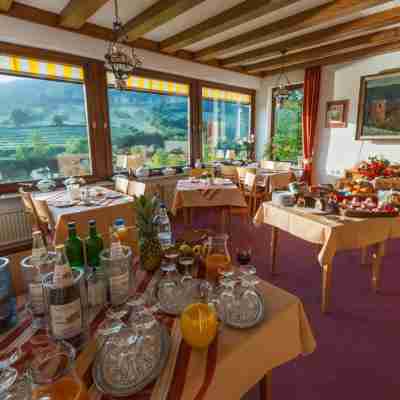 Vierburgeneck Dining/Meeting Rooms