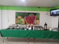 CHN Hotel Monterrey Santa Fe - Desayuno