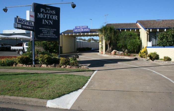 The Plains Motor Inn