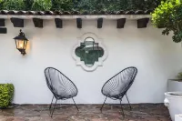 ลาส กาซาส เบดแอนด์เบรกฟาสต์ โรงแรม สปา และ ร้านอาหาร