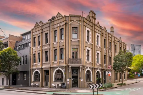 Vulcan Hotel Sydney - 4-Star