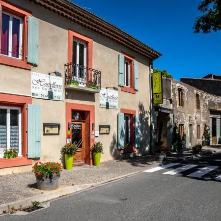 Logis Hôtel Restaurant des Corbières