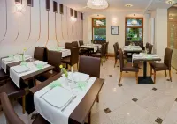 Hotel Fryderyk - breakfast
