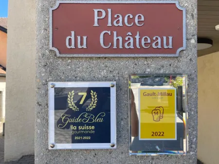 Hotel-Restaurant la Croix D’or Отели в г. Матод